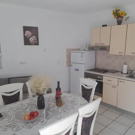 Apartment Boris Baska Voda