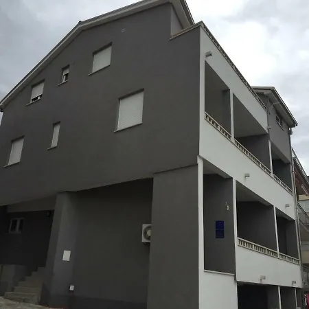 Boris Apartment