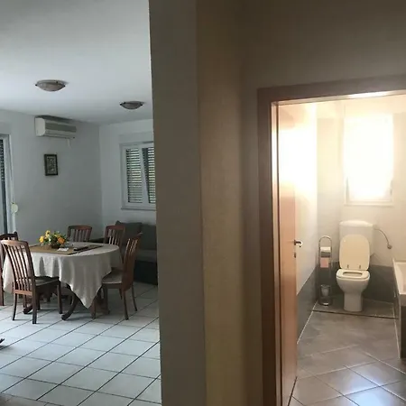 Boris Apartment